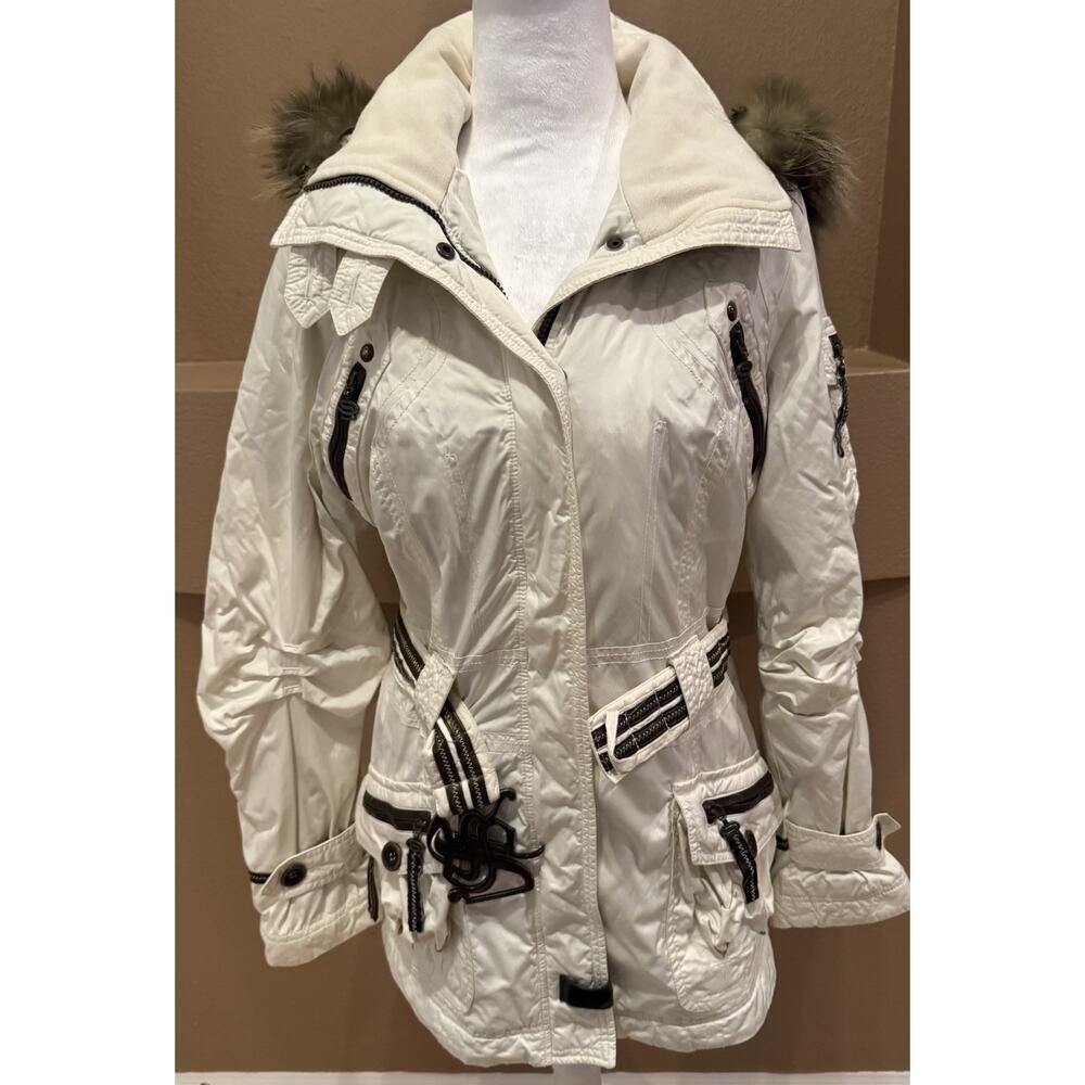Sportalm Women’s Jacket Beige Green Model Genuine Fur Size 38